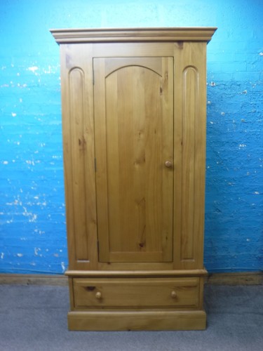 Solid wood single - solid, door