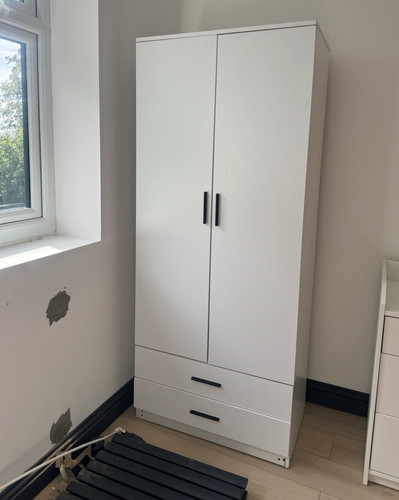 White freestanding wardrobe - freestanding, 2