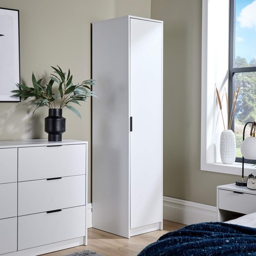 Wardrobe door space saving - wardrobe, 1